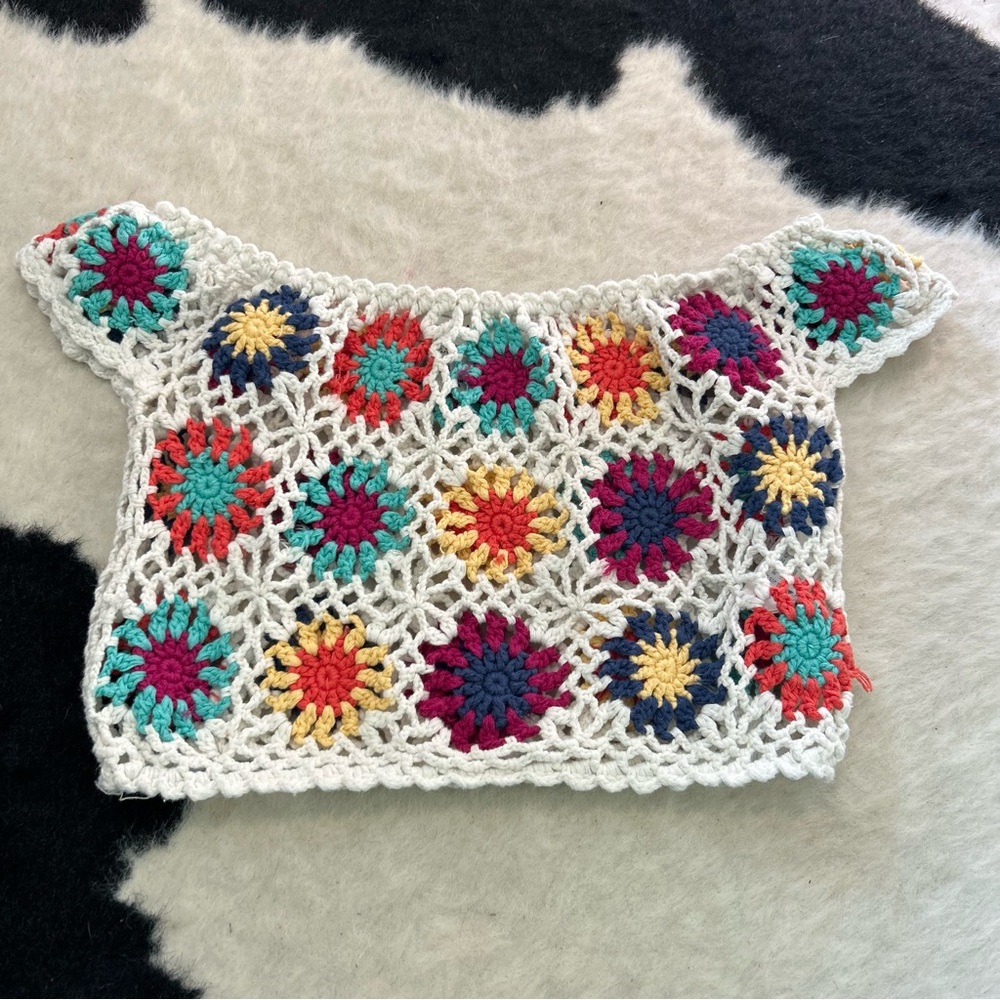 Forever 21 California Floral Crochet Off Shoulder Crop Top